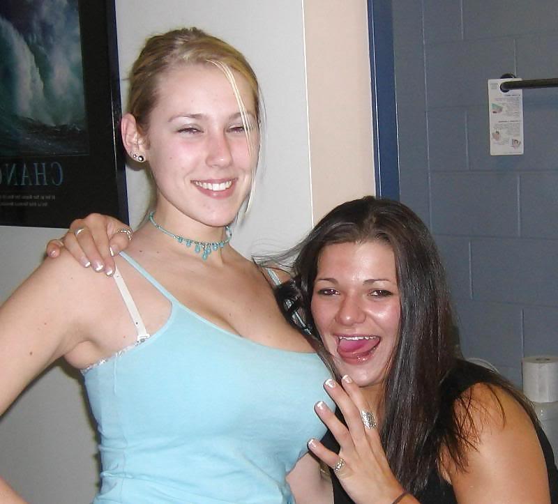 25P Angela Boobs Mädchen