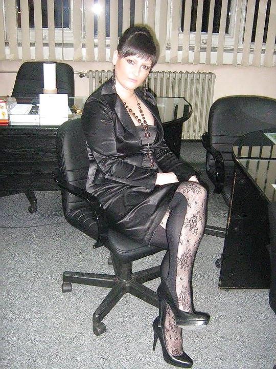 25P Facebook MILF Serbia
