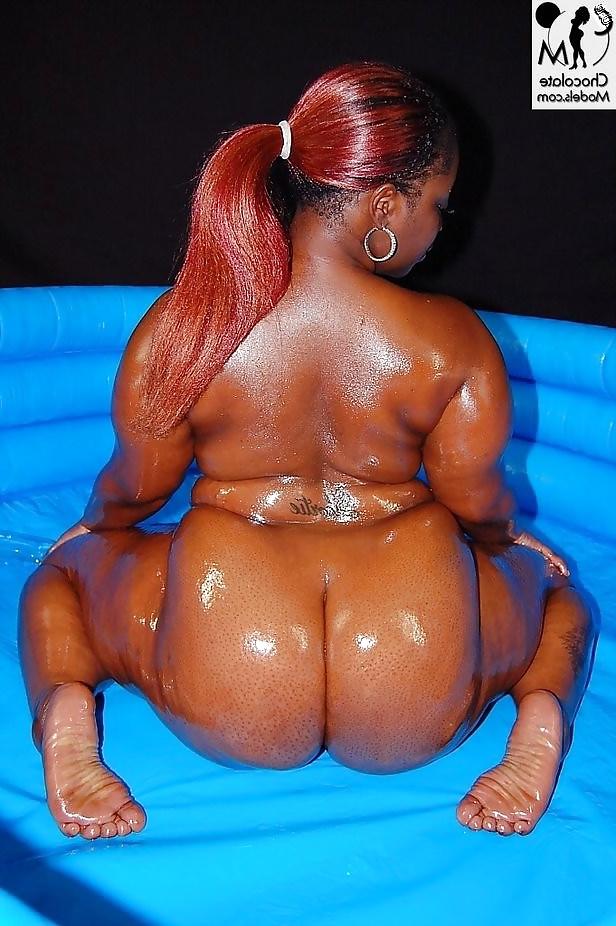 25P MzBooty