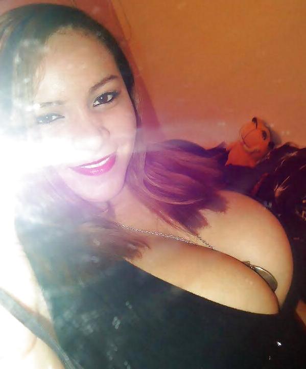 25P Huge Tits, Tight Tops 89