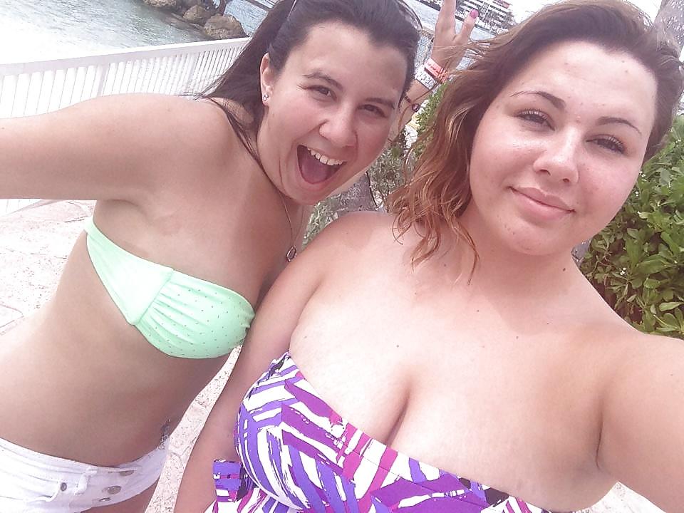 14P Huge tits yum