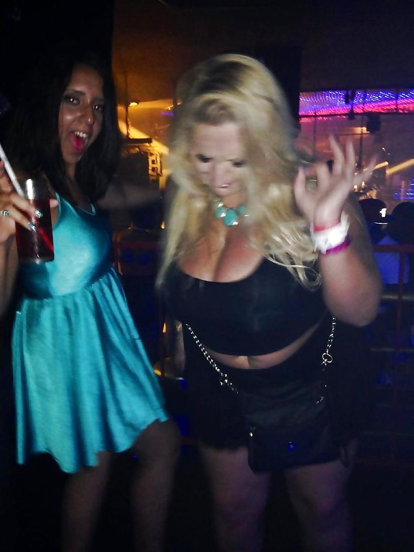 25P Huge Boobs Random Mix Vol 1