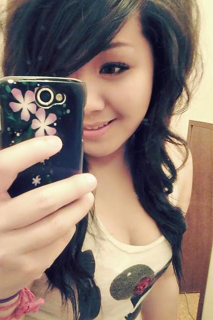 25P Holly Thao
