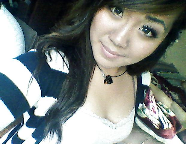 25P Holly Thao