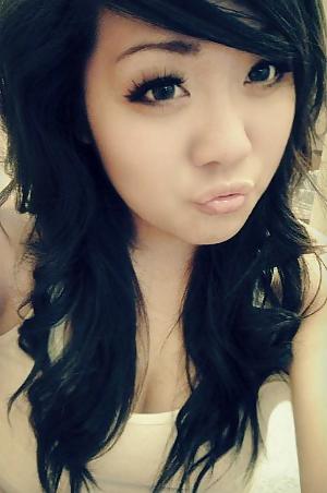 25P Holly Thao