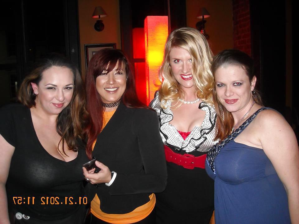 22P American Milf With Massive Tits