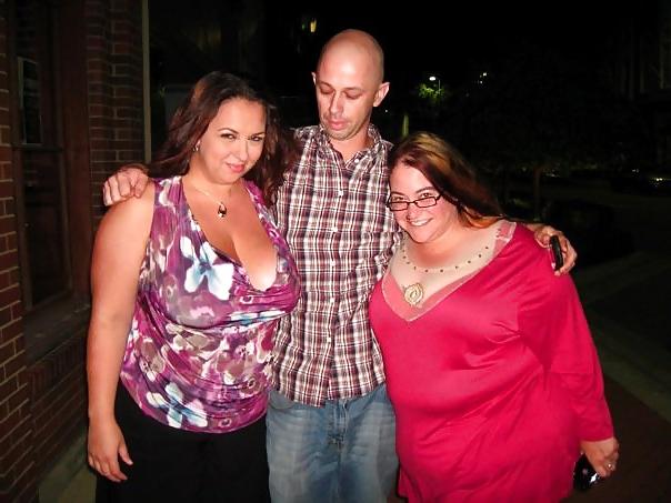 22P American Milf With Massive Tits