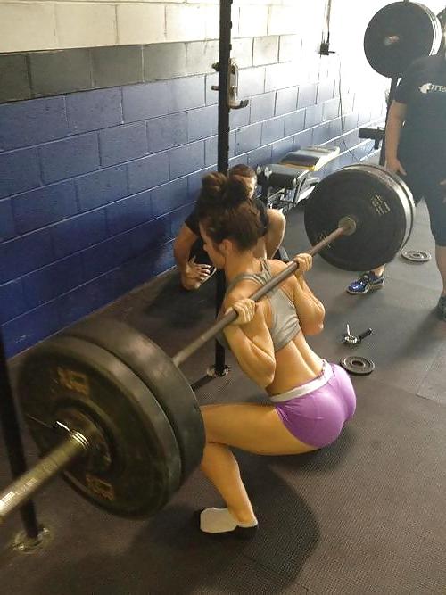 25P Muscle Babes VI
