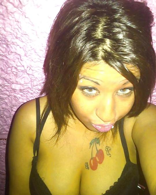 25P Beurette linda hot 