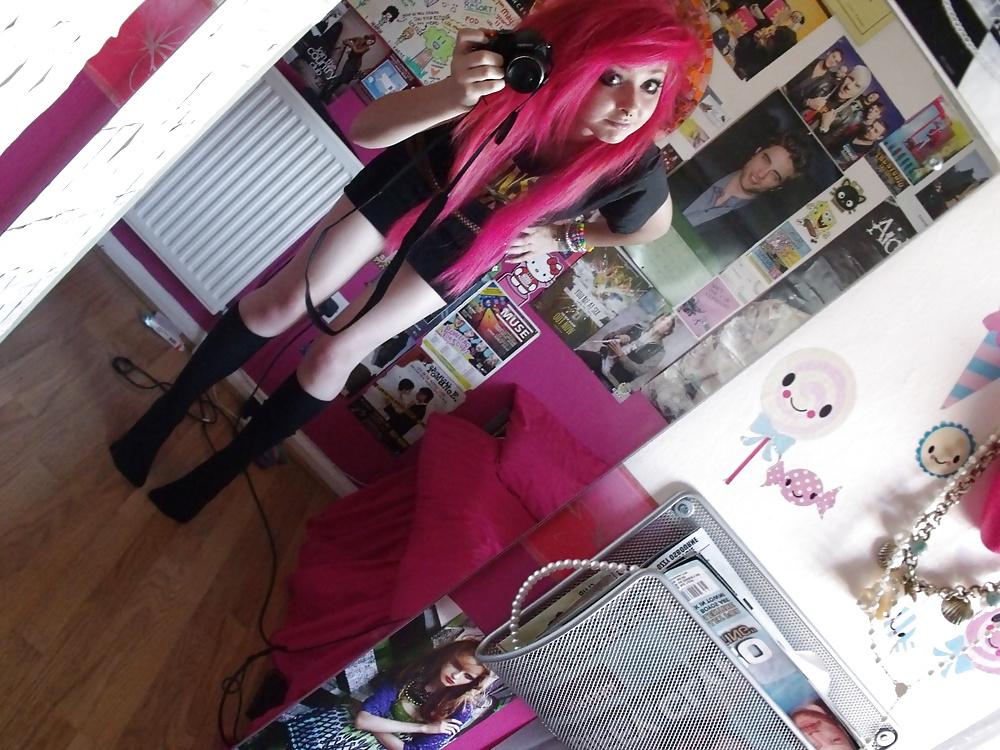 23P Cute Emo Punk Alt Babes Part 2