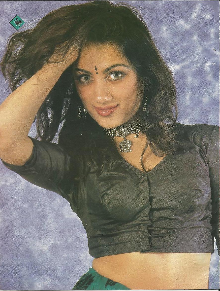 19P Indian model Devina 