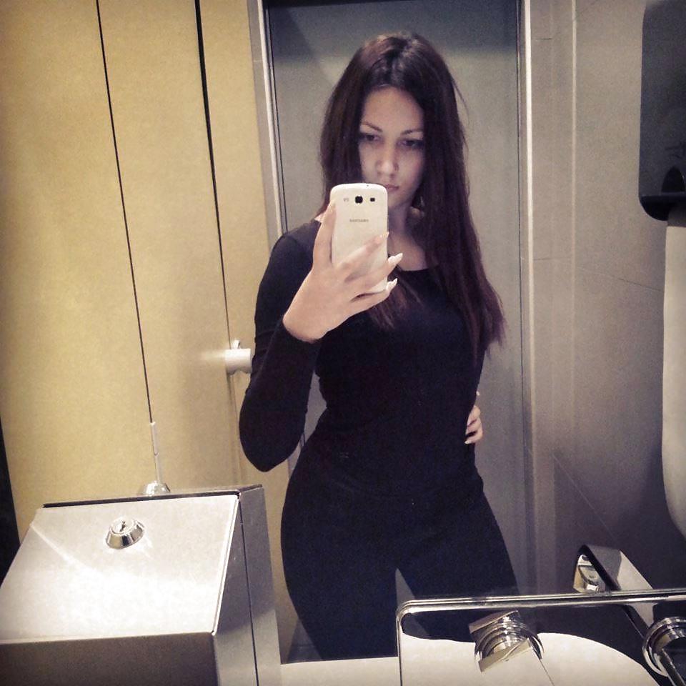 9P Mobile phone uploads