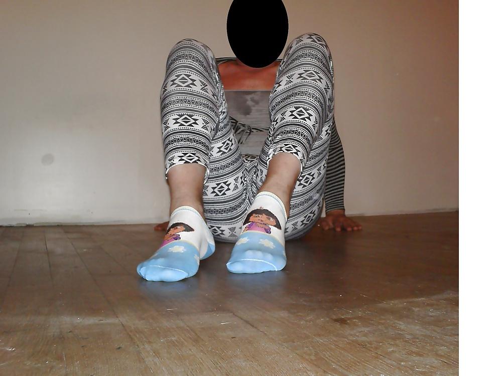 19P Clarygirly in ankle socks 11 and big plug 