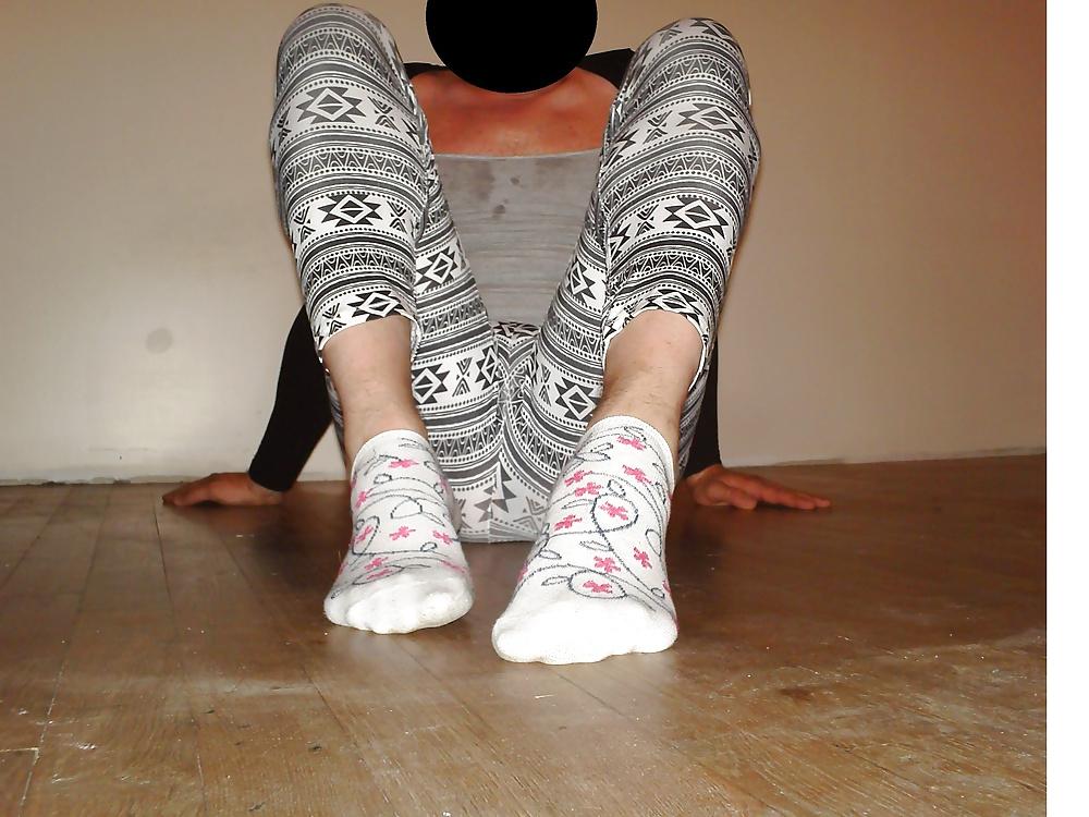 19P Clarygirly in ankle socks 11 and big plug 