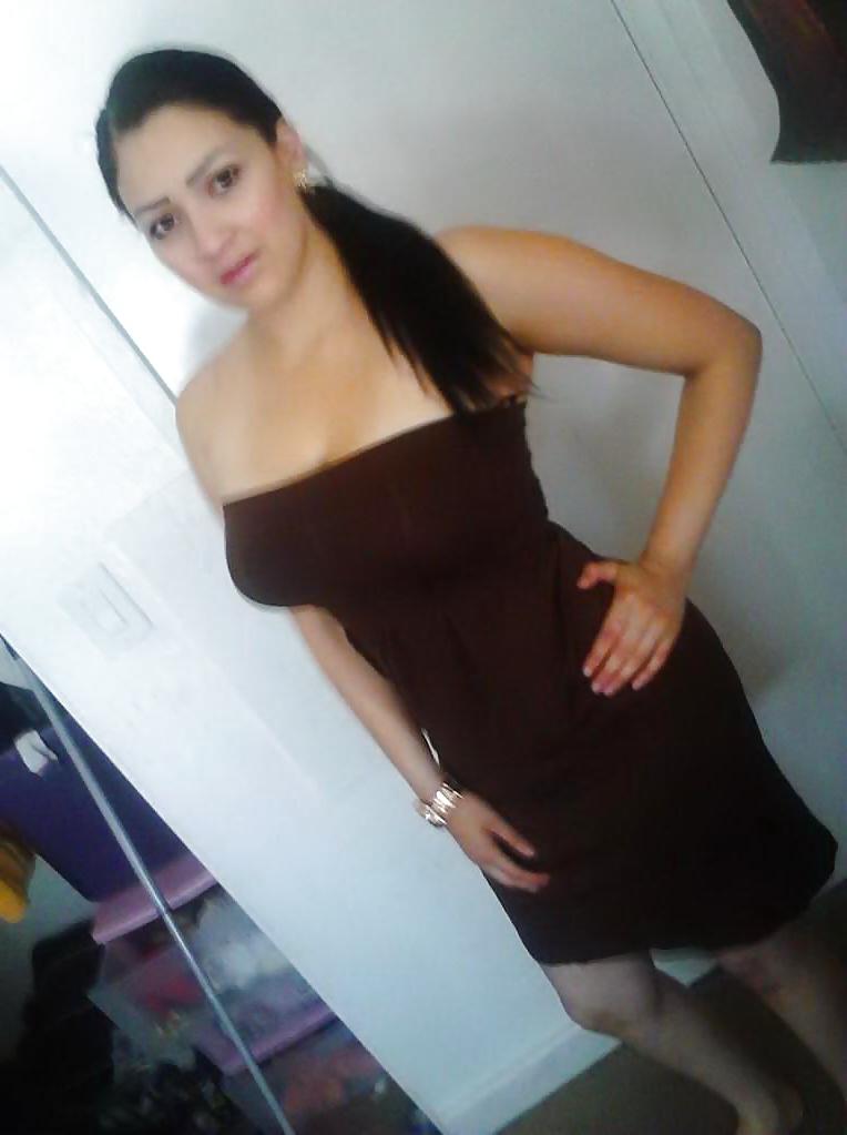25P Amazing Girl With XXL Boobs