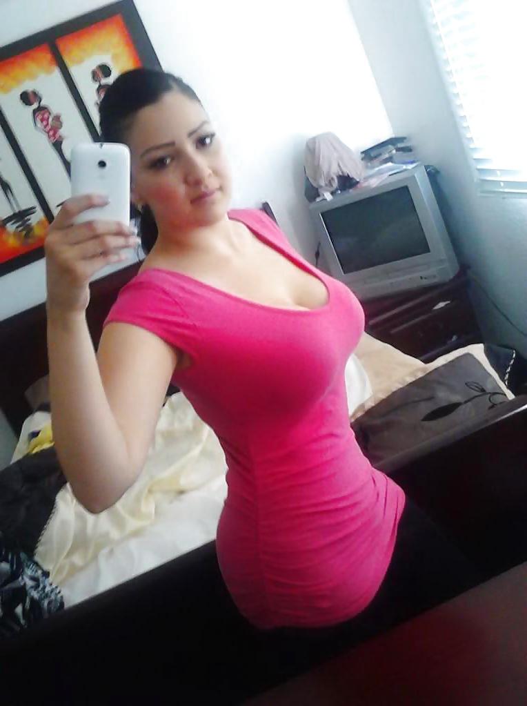 25P Amazing Girl With XXL Boobs