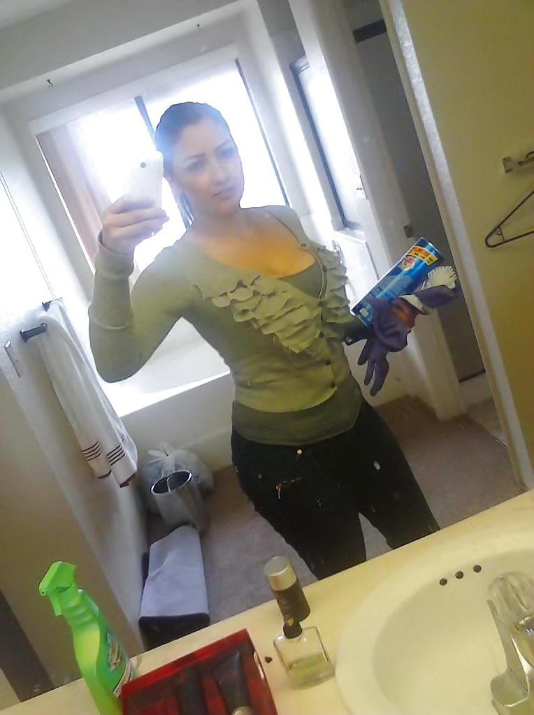 25P Amazing Girl With XXL Boobs