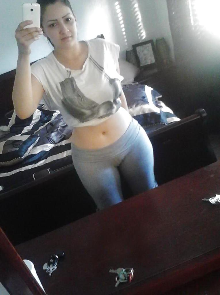 25P Amazing Girl With XXL Boobs