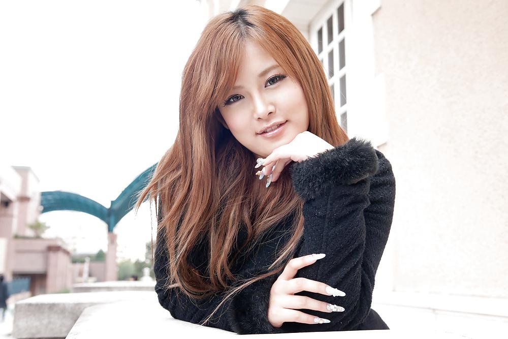 17P Sexy asian babe