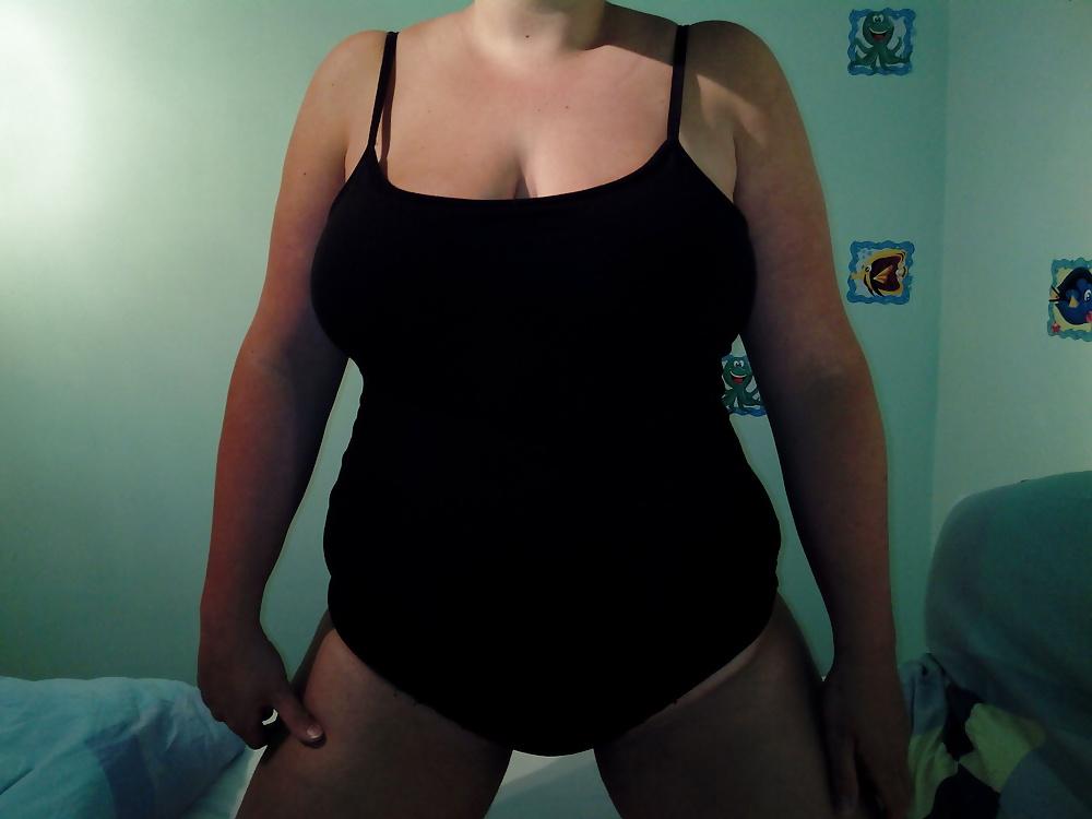 15P Huge boobs and ass