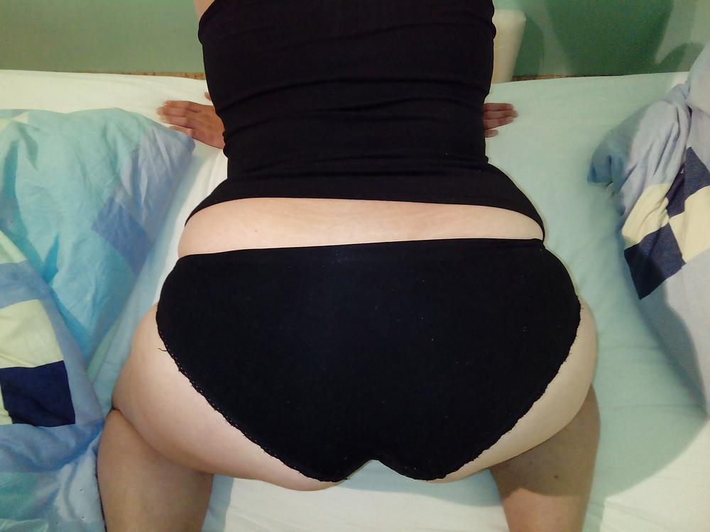 15P Huge boobs and ass