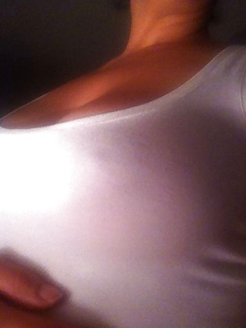 8P Stolen photos from phone