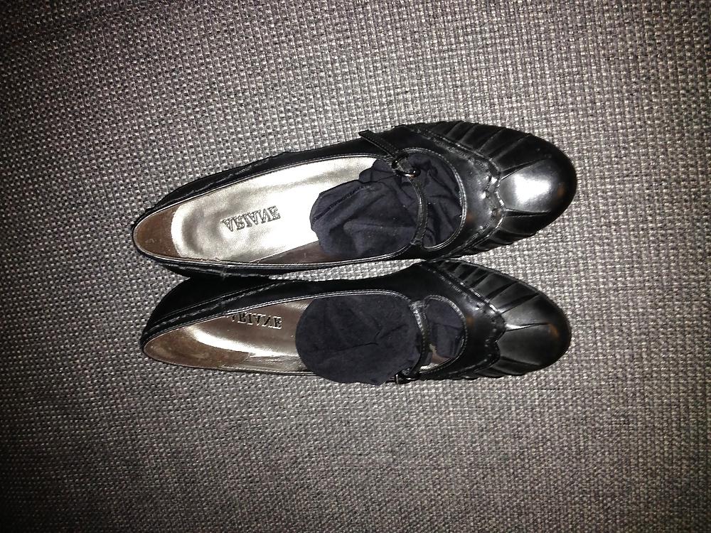 4P Gf worn heels and nylon socks