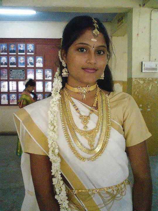 10P Beautiful indian shemales
