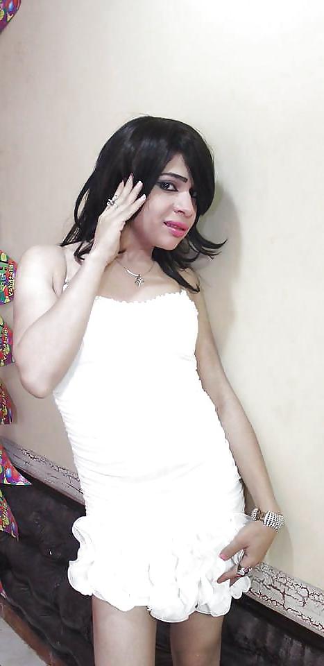 17P Egyptian FemBoy