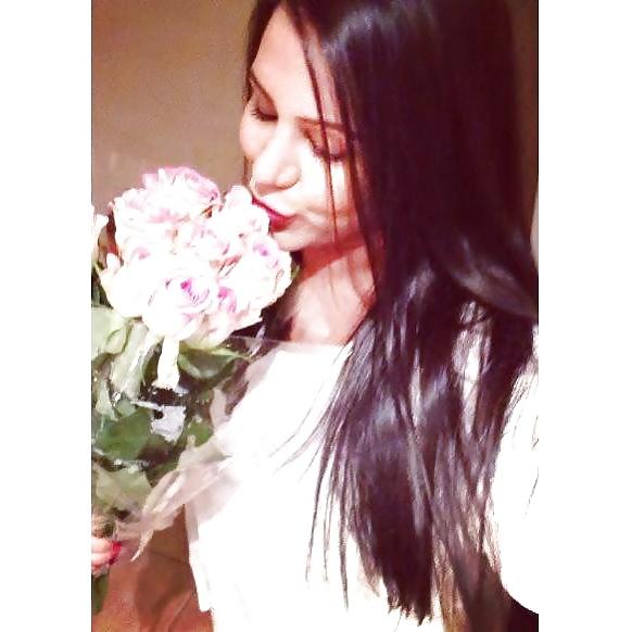17P Hot Sexy Indian Wife 