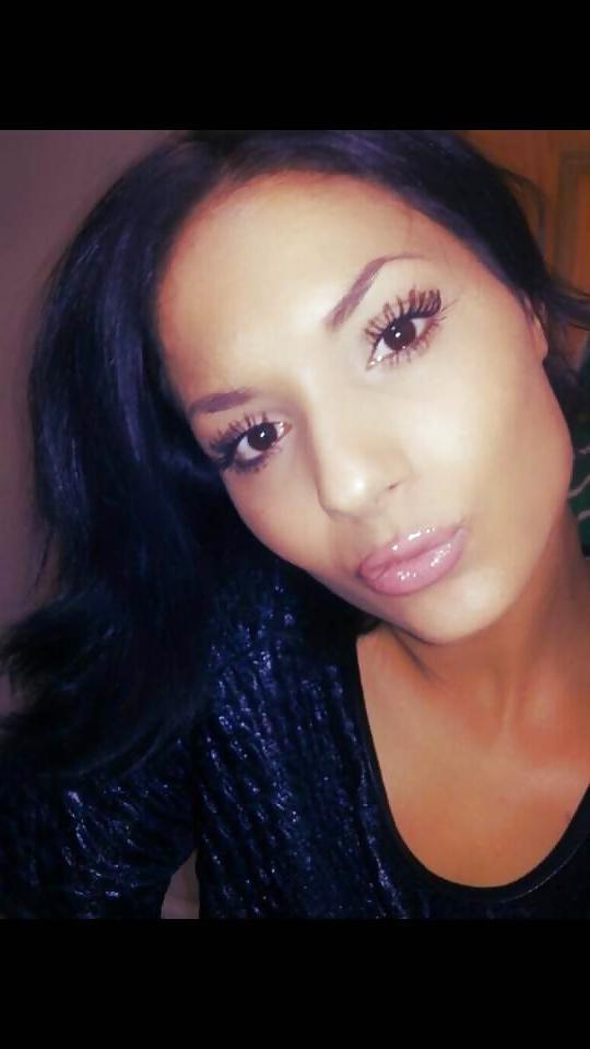 20P Beurette visage a Sperme 8