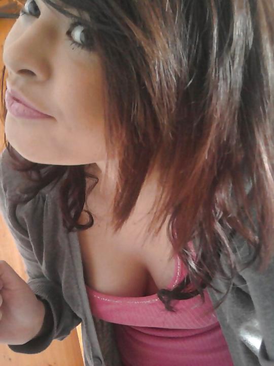 25P Hot Downblouse Babes