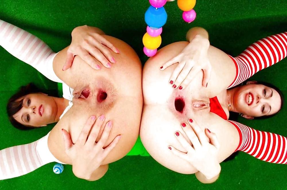 16P Beautiful gaping arseholes