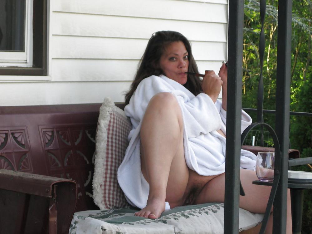 7P Smoking hubby's pipe and more