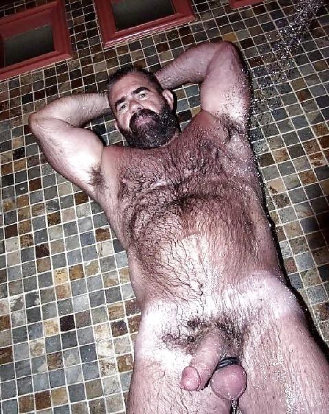 25P Married Men are Hot