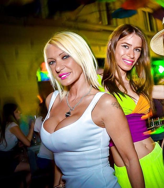 25P Snezana Serbian milf