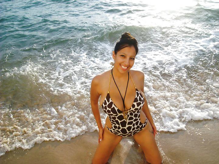 9P Milfs and big tits
