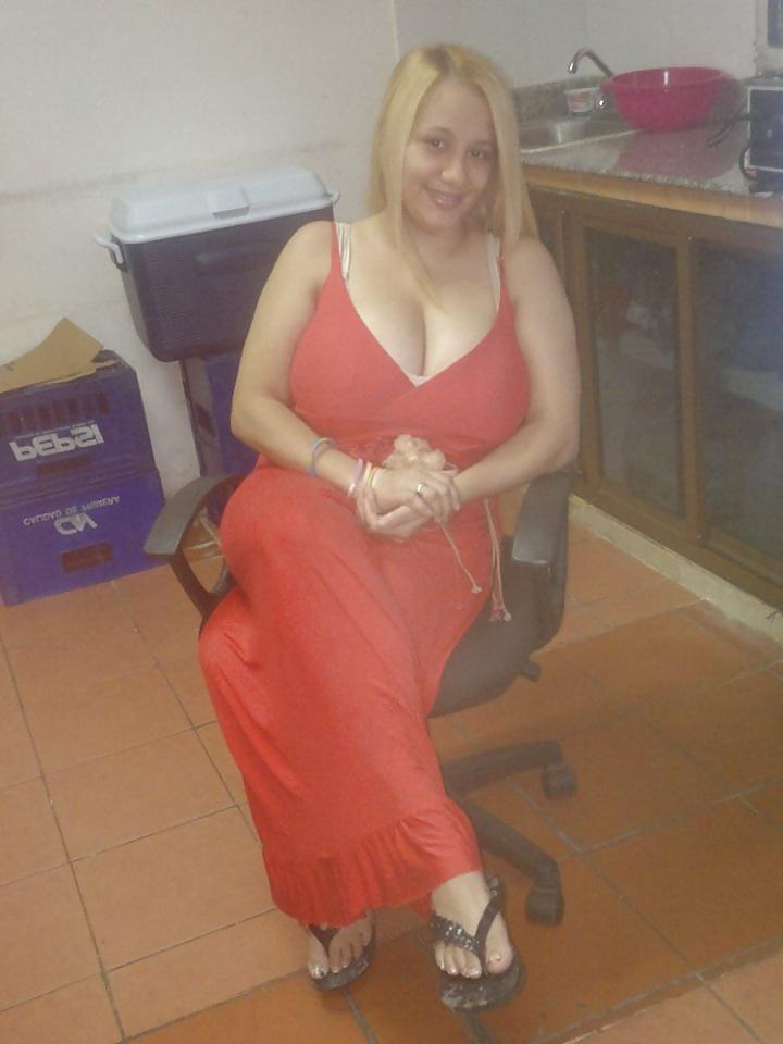 12P CANDID MACROMASTIA ON FB - AMAZING BLONDE WITH MASSIVE TITS