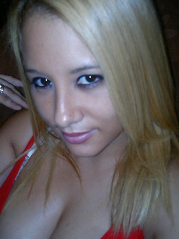 12P CANDID MACROMASTIA ON FB - AMAZING BLONDE WITH MASSIVE TITS
