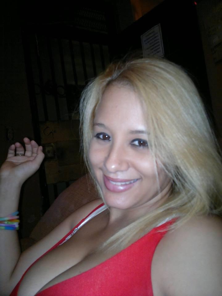 12P CANDID MACROMASTIA ON FB - AMAZING BLONDE WITH MASSIVE TITS