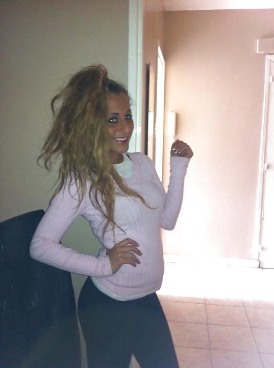 11P Hilary beurette cochonne 