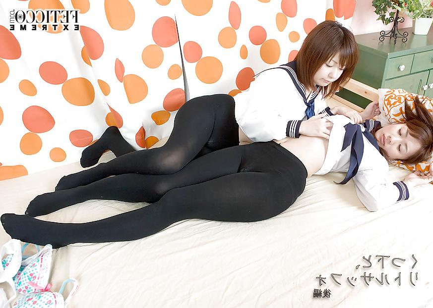 25P Babes in pantyhose-Japanese mix 4.