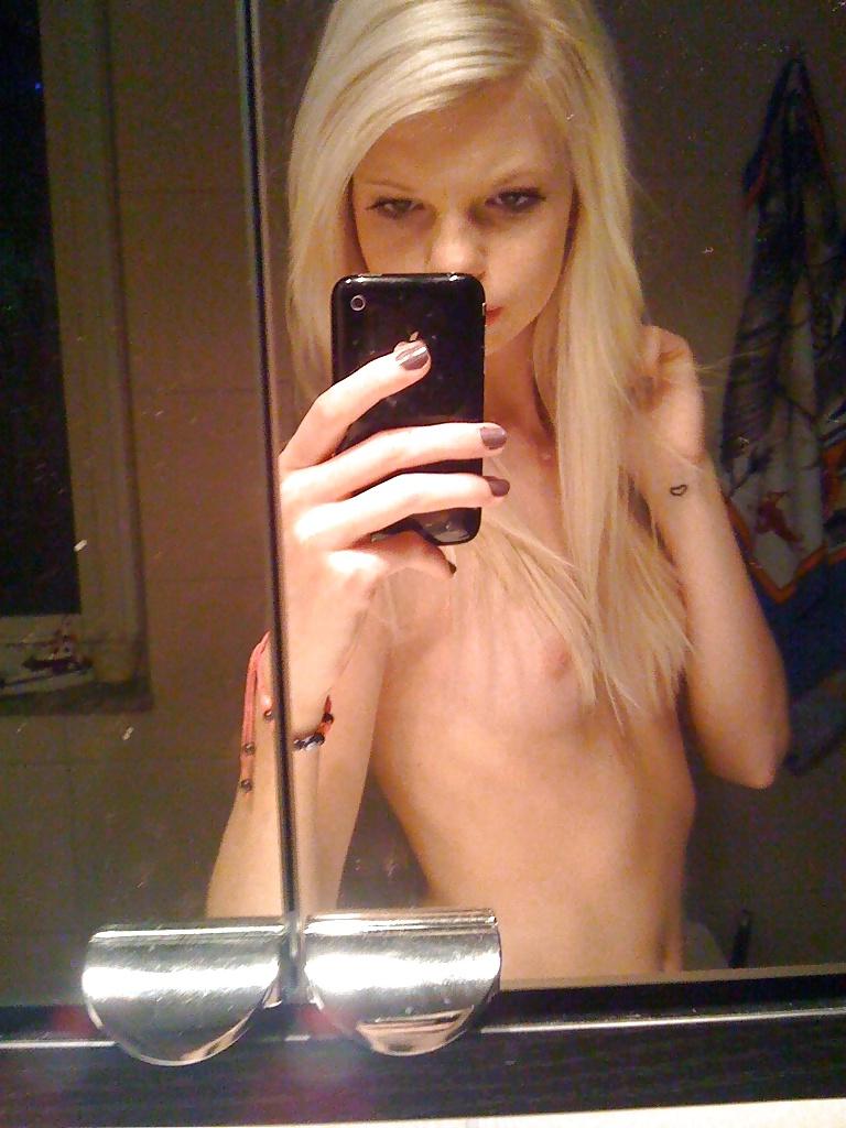 25P Blondie with small tits