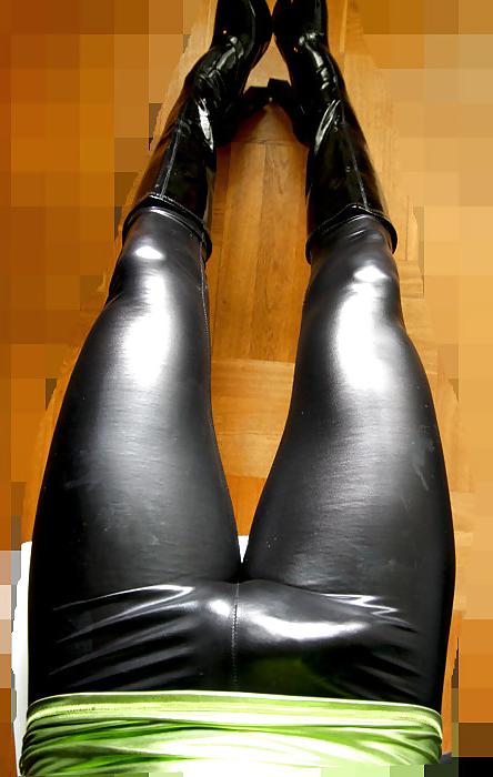 13P Max tight sissy slut          latex and boots
