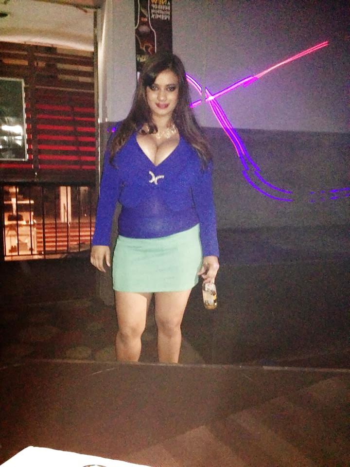 7P Huge boobs indian maal sexy