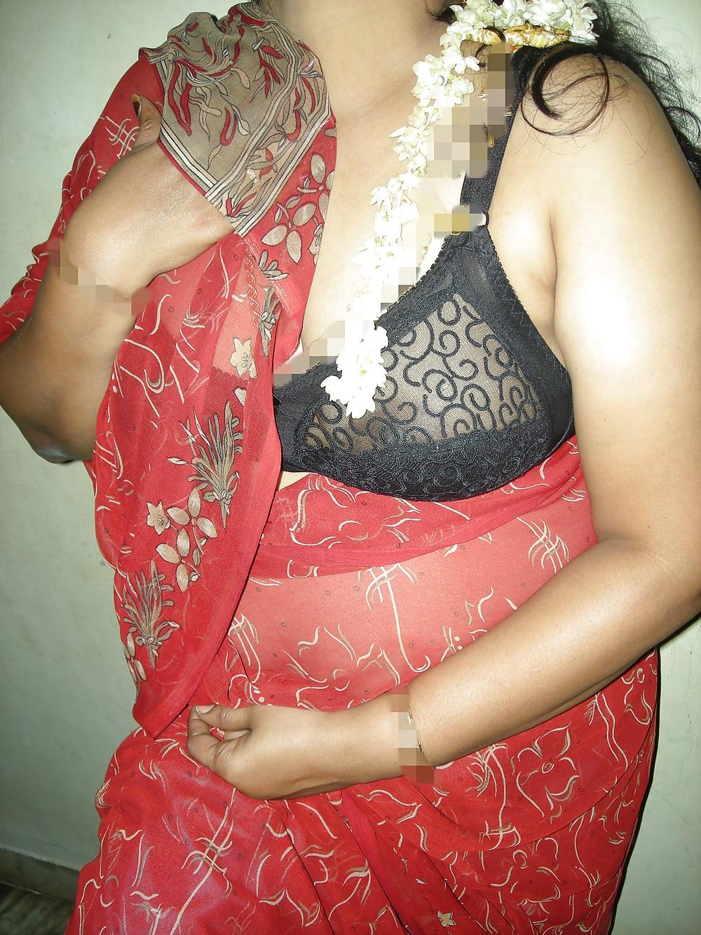 25P Indian aunty