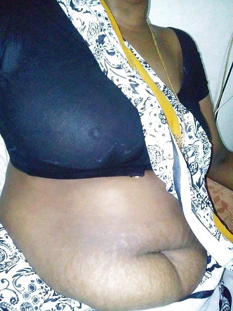 25P Indian aunty