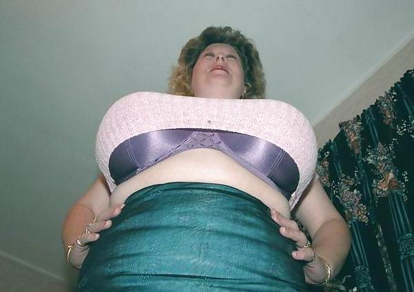 12P Huge Boobs 01