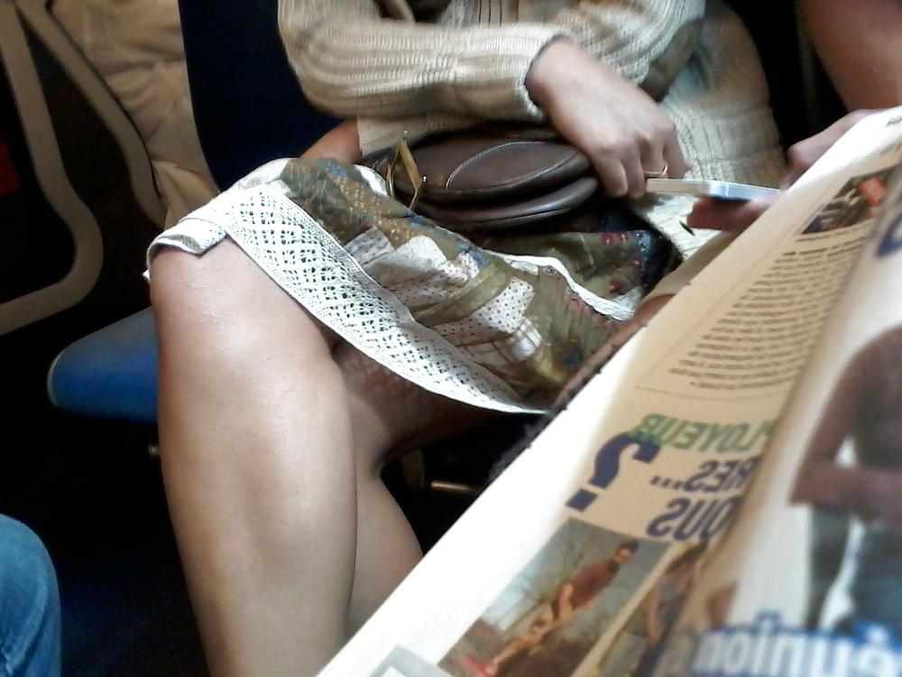 17P Beurette dans le train