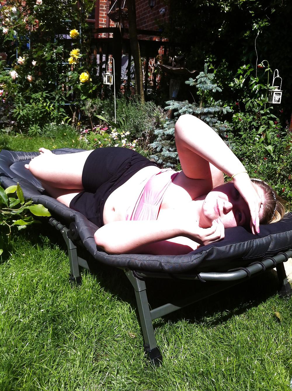 9P Garden fun